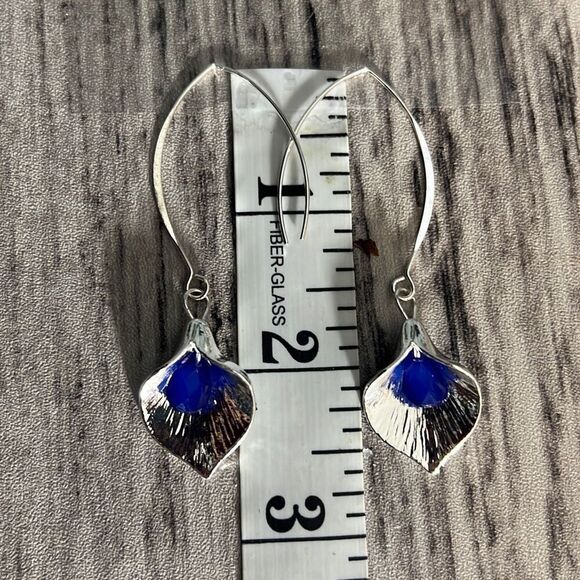 Silver & Cobalt Blue Petal Drop Earrings — Modern Leaf Dangle Design - Picture 6 of 6